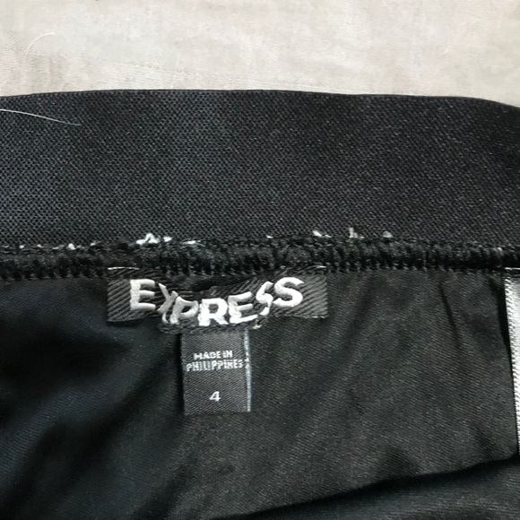 Express black & white pencil skirt.  Never Worn. - Picture 5 of 6